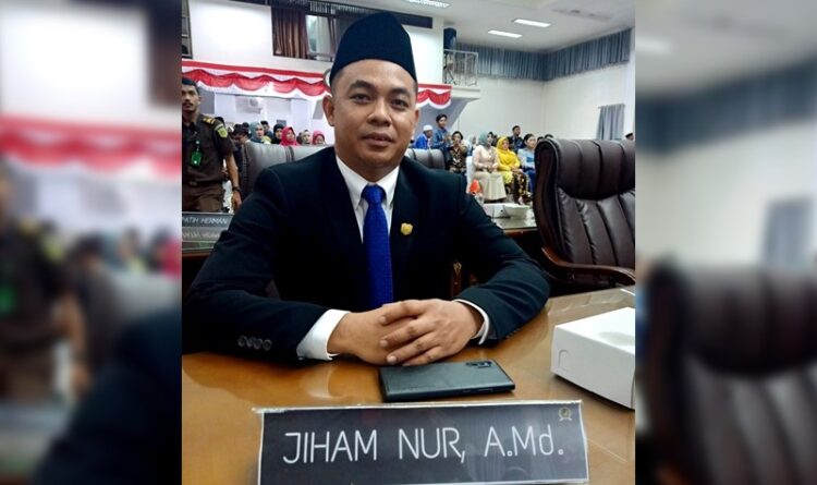 Dewan Dukung Inovasi Layanan Paspor Disnakertranskop-UKM untuk Masyarakat Pedalaman