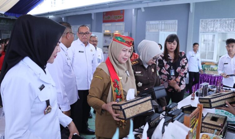 Sri Widanarni : Produk Kerajinan Tangan Hasil Binaan Lapas Miliki Kualitas Premium