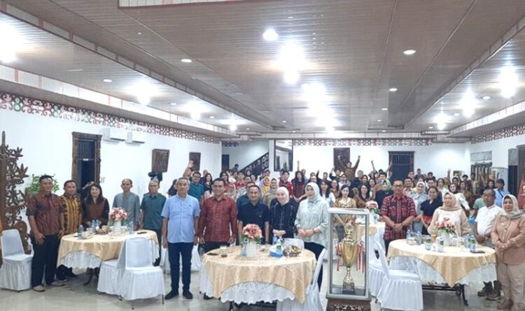 Wali Kota Bubarkan Kontingen FBIM Palangka Raya