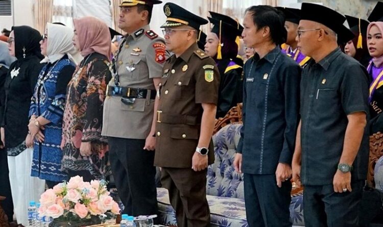 DPRD Barito Utara Dorong Lulusan STIE Jadi Penggerak Ekonomi Daerah