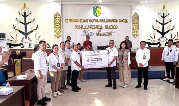 REI Kalteng Salurkan CSR Rp200 Juta Dukung Program 3 Juta Rumah di Palangka Raya