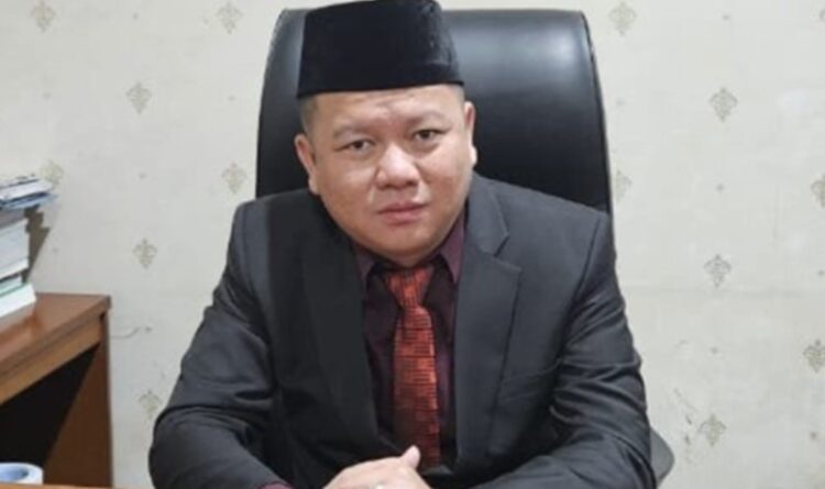 Legislator Ini Ajak Masyarakat Kibarkan Bendera Merah Putih Jelang HUT RI