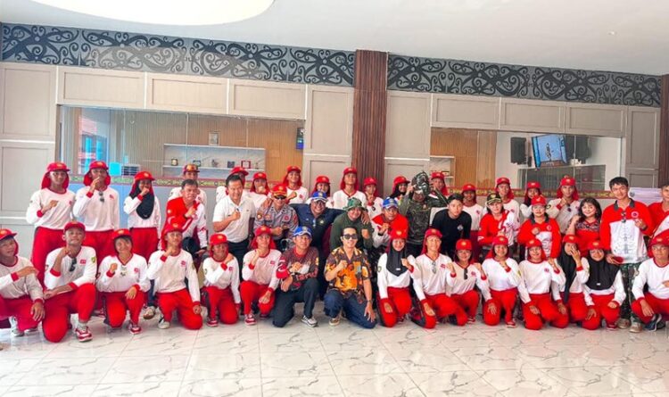 Saat Para Anggota Paskibraka Bartim 2025 Dapat Surprise Kunjungan Dide “Hijau Daun”