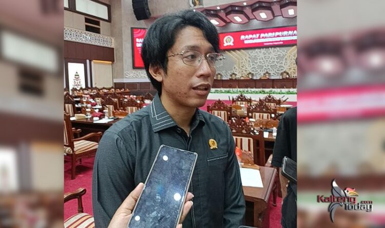 Ini Tanggapan Legislator Soal Pengibaran Setengah Tiang Desa Tempayung