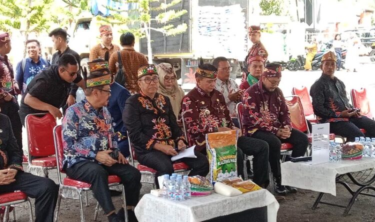Pemprov Kalteng Salurkan Beras Bantuan Pemerintah Pusat ke Bartim