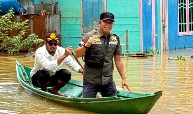 DPRD dan Camat Tinjau Lokasi Banjir, Warga Diminta Siaga Penuh