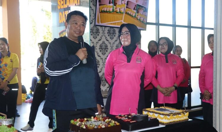 Kapolresta Dapat Kejutan di HUT ke-48 Tahun