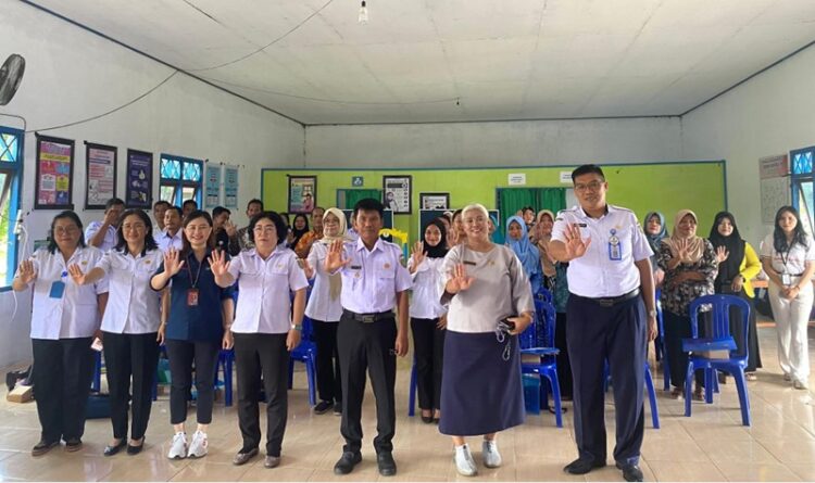 Menggugah Perempuan Tangguh Dengan Kemandirian Ekonomi di Desa Tangkum