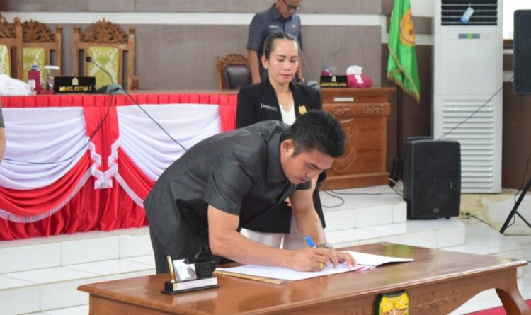 DPRD Gunung Mas Mengapresiasi Peran PMI dalam HUT ke-80