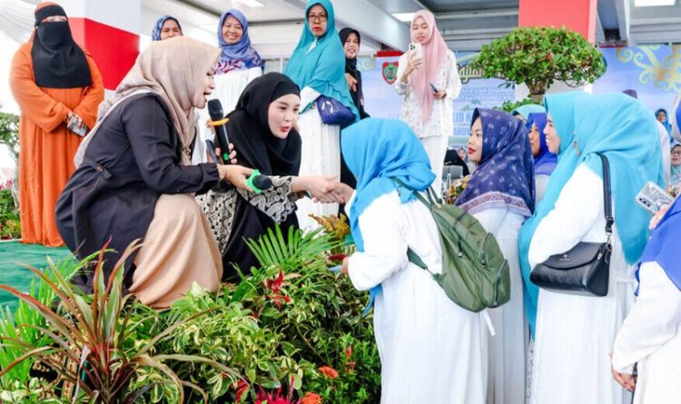 Peringati Maulid Nabi, Pemprov Kalteng Gelar Pengajian Akbar Bersama 30 Ribu Jamaah
