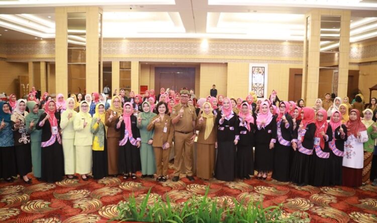 Buka Raker IPEMI se-Kalteng, Pemprov Dorong Penguatan Ekonomi Pengusaha Muslimah