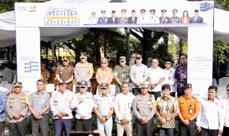 Gubernur Kalteng Imbau Waspada Cuaca Ekstrem saat Lepas Bus Gratis Nataru