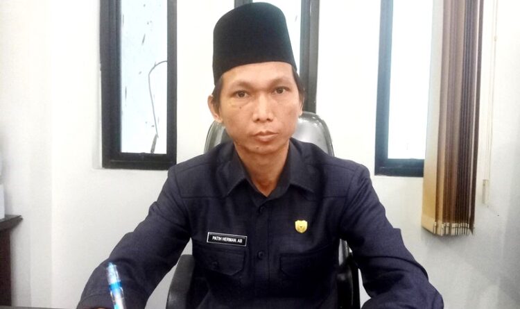 Legislator Barito Utara Sebut Kemudahan Bayar Pajak di Pasar Wadai Dorong Peningkatan PAD