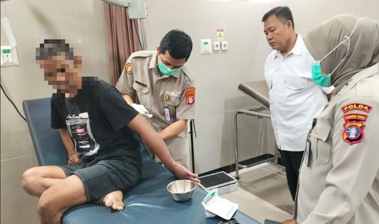 Sattahli Polresta Palangka Raya Ikut Dampingi Pemeriksaan Kesehatan Tahanan