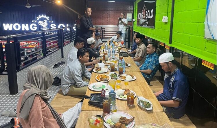 PT Adaro Indonesia ‘Tantang’ PWI Bartim Dalam Acara Buka Puasa Bersama