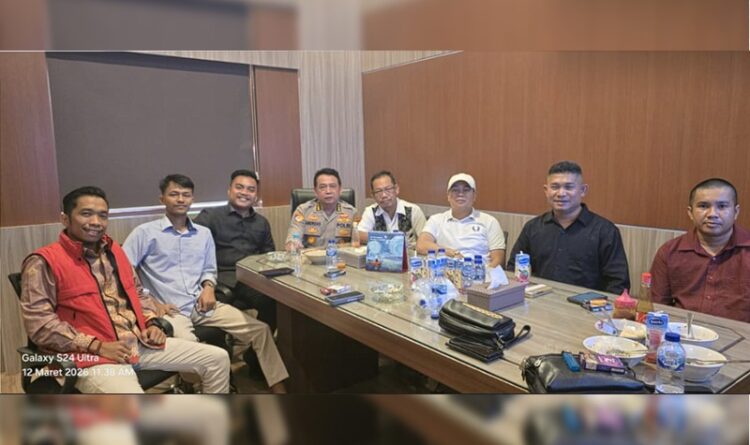 Ketua Umum Perpedayak Fasilitasi Dialog Aliansi Penambang APK-KT dan Karo Rena Polda Kalteng