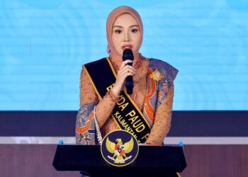 Lomba Fashion Show dan Mewarnai Jadi Media Edukasi Anak di Kalteng