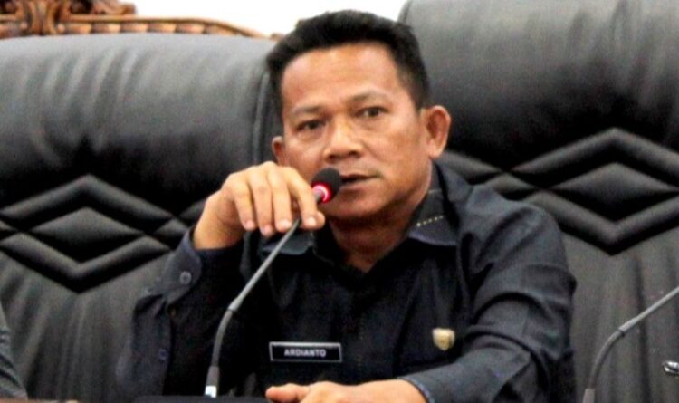 Komisi II Desak Pemda Perkuat Operasi Pasar