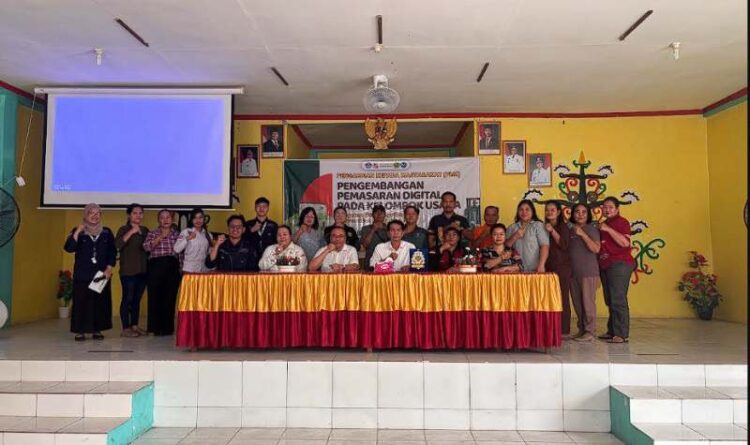 Tim Dosen FPKP UPR Latih Pelaku UMKM di Desa Tuwung untuk Perkuat Sistem Digital