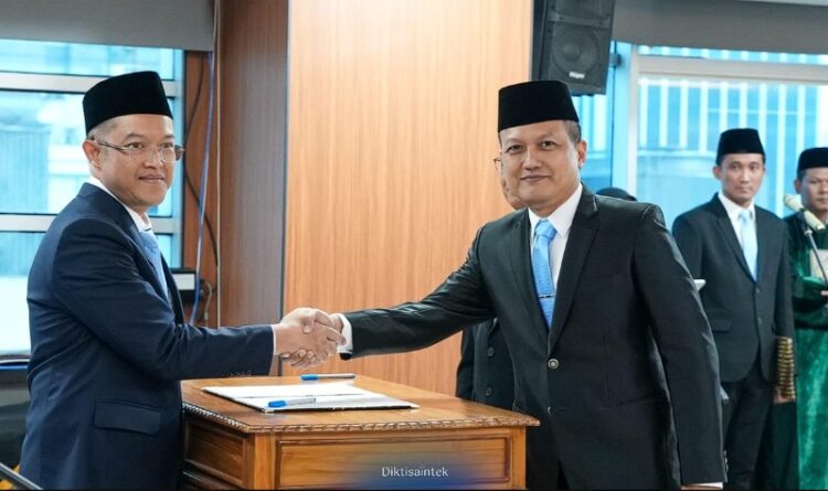 Jabat Rektor UPR, Prof Bhayu Rhama: Kami Merangkul Semua